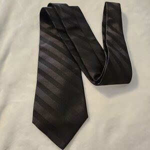 Calvin Klein 100% Silk Black Striped Tie Brand New NWT Designer Vintage Style